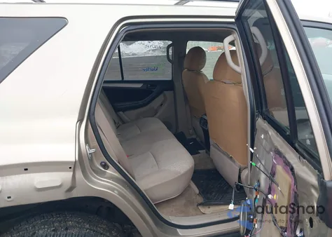 2006 Toyota 4Runner Sr5 V6 z USA, uszkodzony, nr VIN JTEBU14R668063931